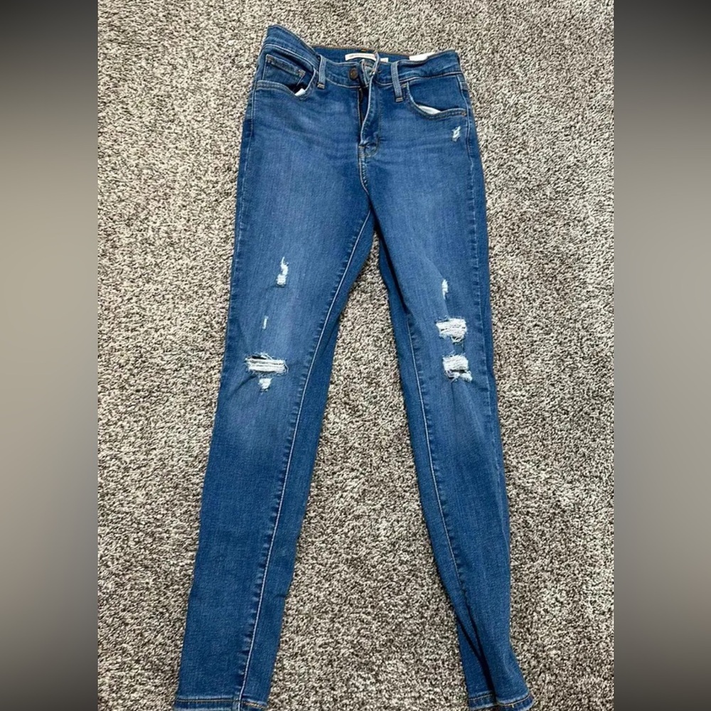 Levi’s 720 High Rise Skinny Jeans